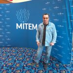 Про театр живой и театр спящий
